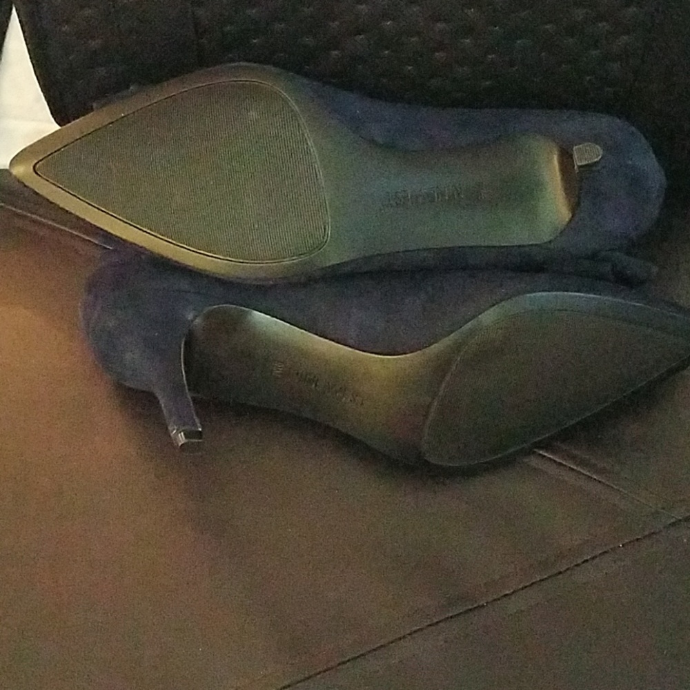 Nine West Pumps - Picture 4 of 4